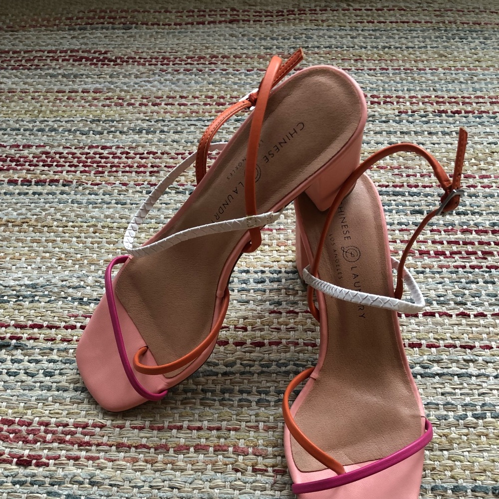 Chinese laundry pink sandals